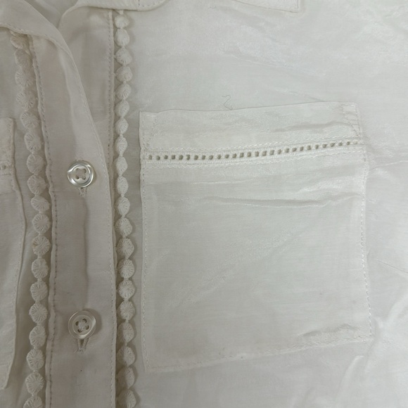 Ann Taylor petite white botton up blouse with gorgous detail sheer xxs PTP 17 - Picture 2 of 4